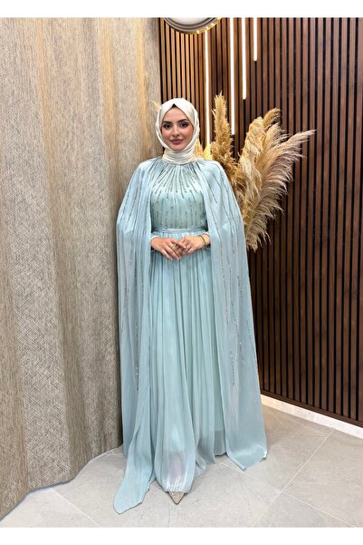 Fashionbox فستان سهرة من زارا بتفاصيل عباءة مطرزة بالحجارة |   أزرق ثلجي