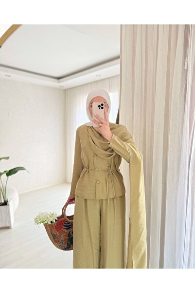BELLASTORE طقم مكون من قطعتين بياقة شال بلون كاكي فاتح