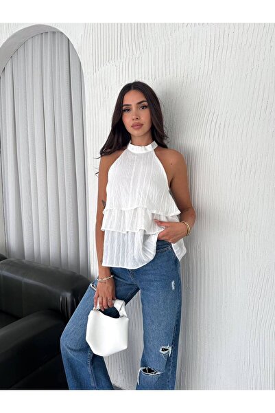 Perry Boutique بلوزة من الشيفون المزخرف بطبقات متعددة وياقة هالتر