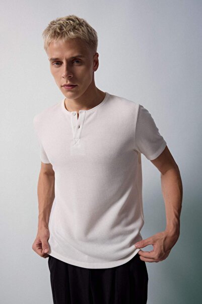 DeFacto Slim Fit Waffle Short Sleeve White T-Shirt I1093Ax26Sm