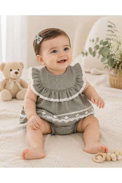 OMECA Concept Kız Bebek Dantel Detaylı 2'li Takım – Fırfırlı Bluz ve Bloomer ...
