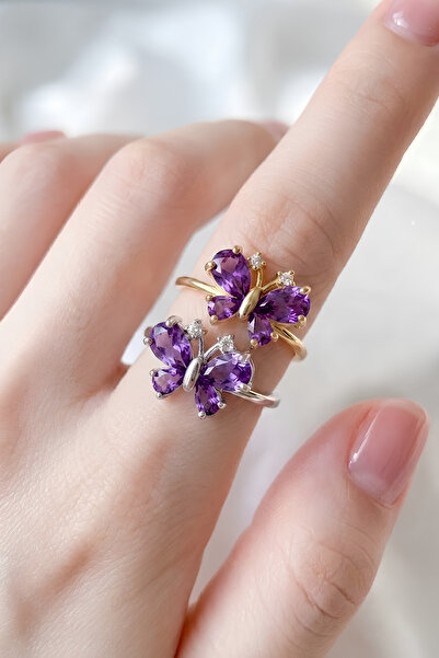 Elifsu Jewelry مجموعة خاصة من حجر الزركون مكونة من قطعتين بتصميم على شكل فراش...