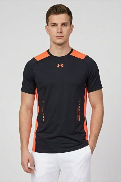 Under Armour تي شيرت تدريب رجالي بأكمام قصيرة، أسود