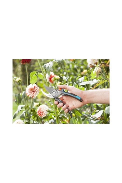 Gardena MAȘINĂ DE TĂIAT IARBĂ REÎNCĂRCABILĂ CLASIC 09853-20