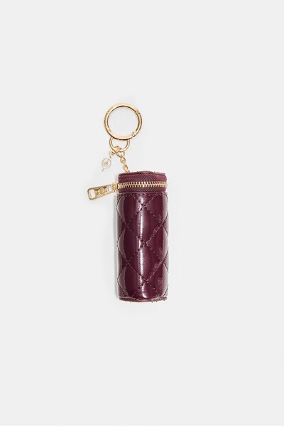 Stradivarius Kapitone makyaj çantası charm