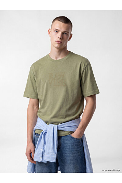 LC Waikiki Crew Neck Embroidered Men's T-Shirt