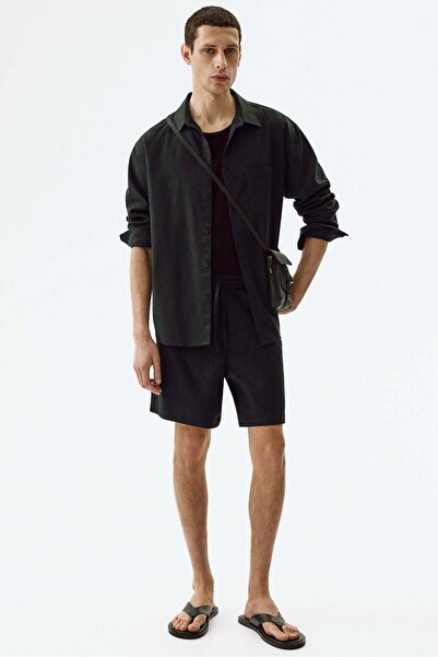 H&M Relaxed Fit Linen-blend shorts