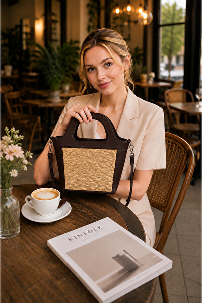 citycenterfashion حقيبة كروس نسائية من القش بمقبض cty-lbn-1158