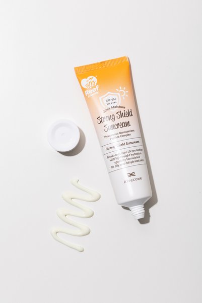 RIVECOWE Strong Shield Sun Cream Spf50+ Pa+++
