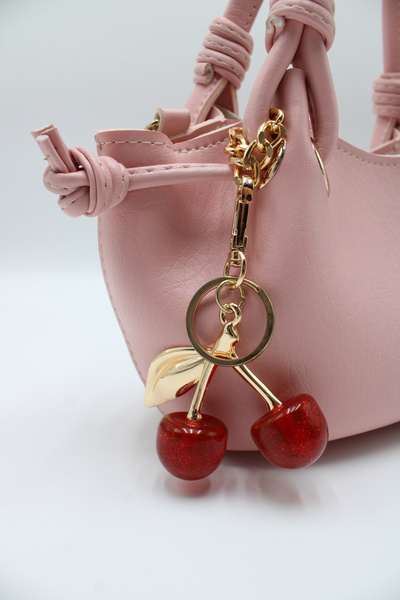 LASSO Kadın Pembe Düğüm Detaylı Kiraz Charm Aksesuarlı Çapraz Askılı El ve Omuz Çantası