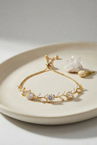 Clariss Gold Color Zircon Stone Brass Ivy Flower Model Elevator Bracelet