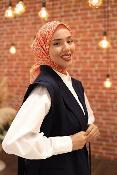 Silk Home 73030-54 Model Soft Scarf