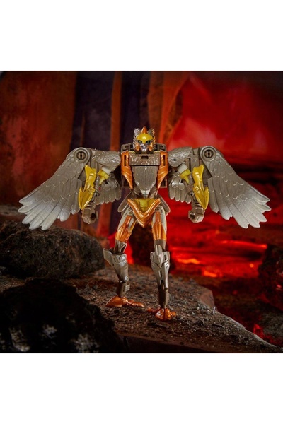 Hasbro TRANSFORMERS KINGDOM WFC FIGURINĂ AIRAZOR 2 ÎN 1 FALCON F0673