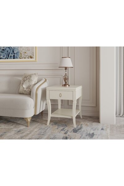 Roots Furniture طاولة جانبية فيكتوريا مانور