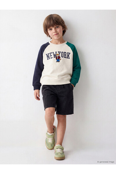 LC Waikiki New York Printed Boy's Sweatshirt