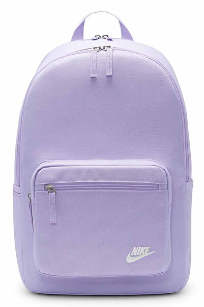 Nike Kadın Lila Sırt Çantası Günlük Okul Spor ve Seyahat Çantası Çok Bölmeli Fermuarlı En: 30 cm, Boy: 46 cm, Derinlik: 15 cm