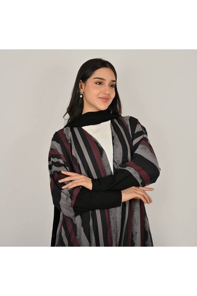 Generic Brand Wrap Abaya with Flowy Kloochee Cut and Stretch Sleeves