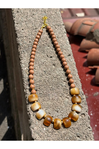 Bozhi Handmade Necklace Beads Minimal Elegance Meaningful Gift for Special Oc...