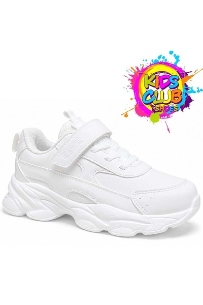 Kids Club Shoes حذاء رياضي للأطفال من Cool Kornos باللون الأبيض