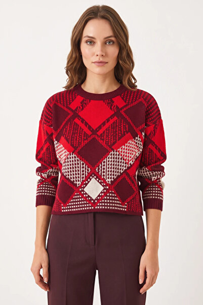 Generic Brand Women's Diamond Patterned Jacquard Knitwear Burgundy Red Sweater