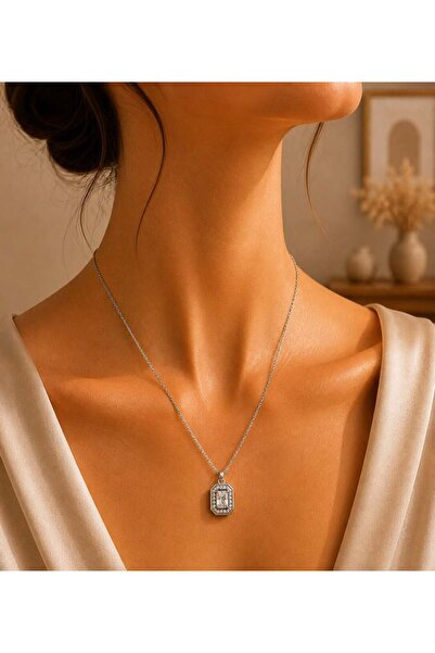 MARE BUTİK Zircon Stone Detailed Rectangular Medallion Steel Necklace