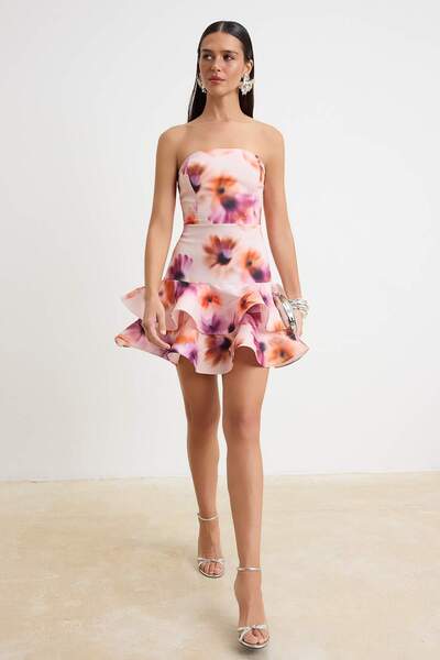 Συλλογή Trendyol Πολύχρωμο φόρεμα ποπλίνας με βολάν TPRSS26EL00176