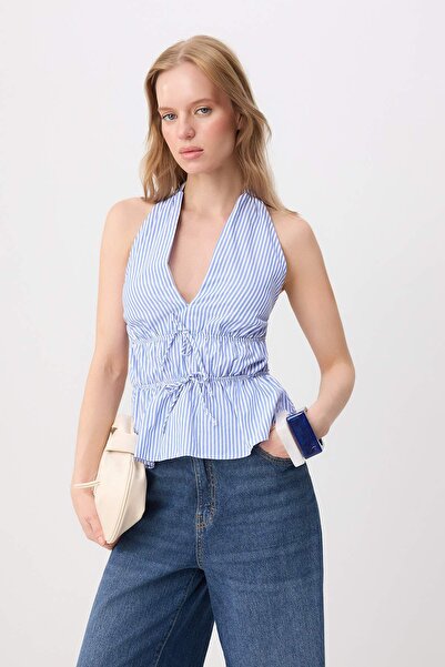 Trendyol kolekcija Plava tkana bluza sa gornjim i donjim delom TWOSS26BZ00689