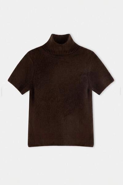 Trendyol Collection Brown High Neck Short Sleeve Knitwear Blouse Twoaw27Bz00003