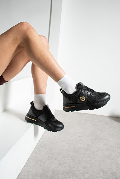 Nstil Kadın Dantel ve Gold Detaylı Kalın Taban Günlük Sneaker Ayakkabı 0873