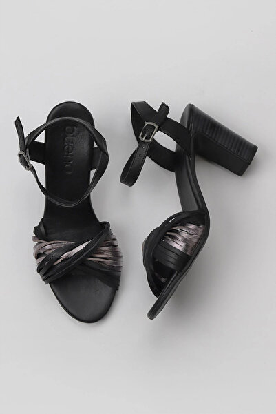 Bueno Shoes Черни дамски кожени сандали на ток 01wn4302