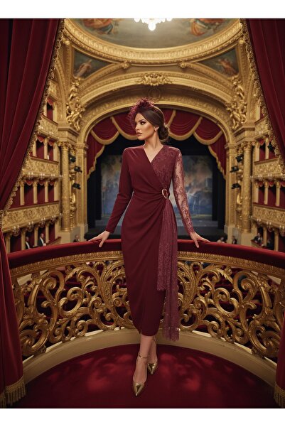 Imported Crepe & Lace Fabric Buckle Detailed Lined Special Design Maxi Dress