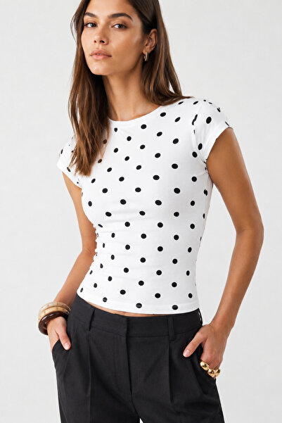 GHASSY CO . Kadın Basic Crop Bisiklet Yaka Slim Fit Esnek Kumaş Günlük Şık Ya...