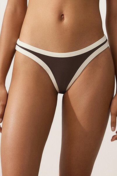 Oysho U kesim kontrast biyeli orta kapsama bikini altı