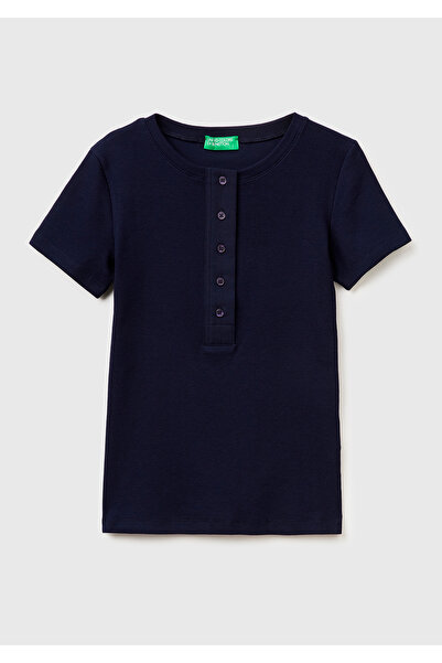 United Colors of Benetton تي شيرت نسائي من مزيج القطن باللون الأزرق الداكن مع...