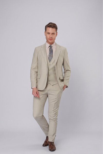 Efor Men's Slim Fit Mono Collar Plain Vest Suit Tk 871