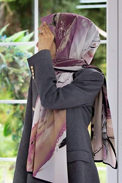 Vissona KREP BATİK DESENLİ PUDRA - SİYAH RENKLİ 75X195 KIRIŞMAZ ŞAL