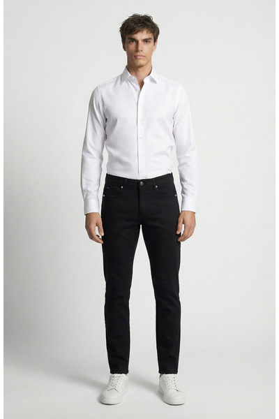Network Regular Fit Beyaz Non Iron Jakarlı Gömlek
