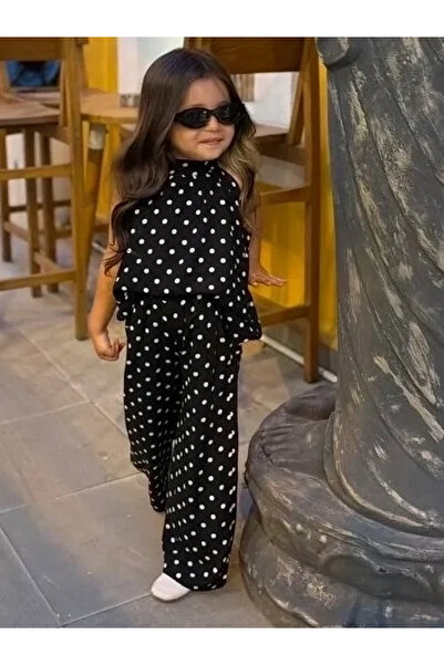 Kidmark Çocuk Modası طقم علوي وسفلي منقط باللون الأسود للفتيات