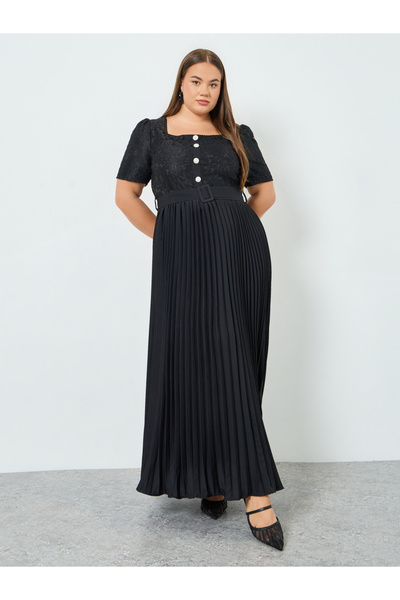 Styli Black Plus Lace Bodice Pleated A-Line Maxi Dress with Belt