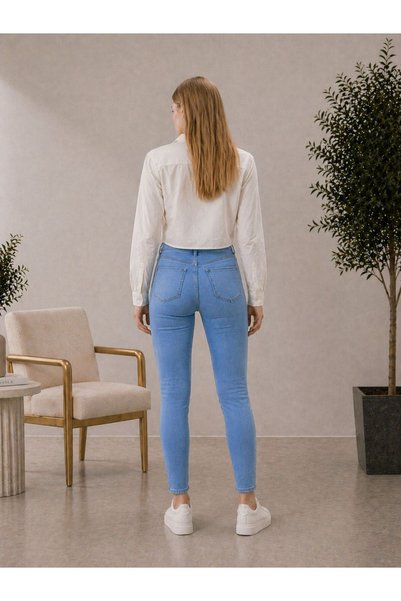 Rosita Women's Narrow Leg Pants |   Skinny Fit Recovery Lycra Jean
