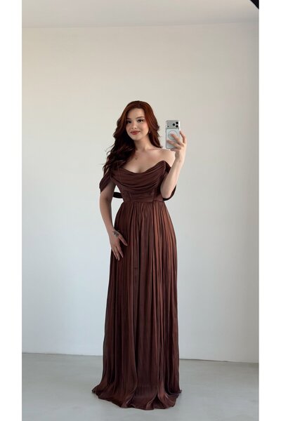 ayşenur Dinçer butik Maybe Maxi Degaje Abiye Kahverengi