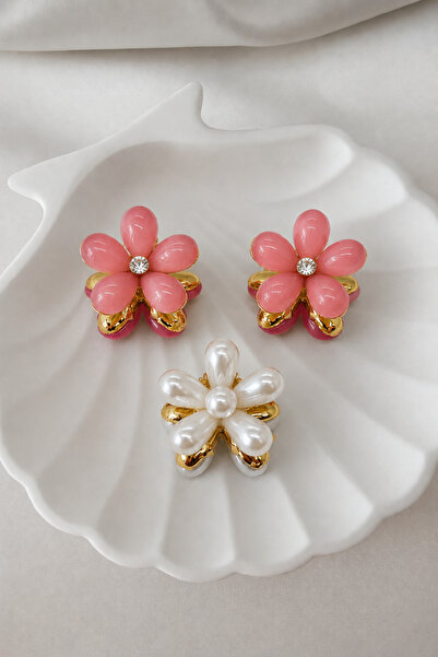 MakeWell Women's Pink Daisy Hairpin Buckle Set with Gold Detail, Floral Desig...