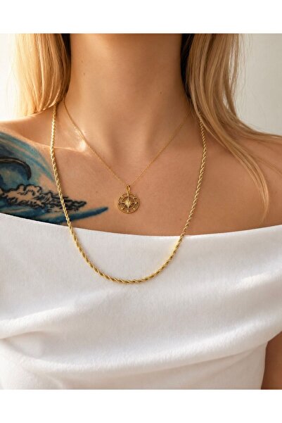 GONESSA Compass Detail Gold Necklace