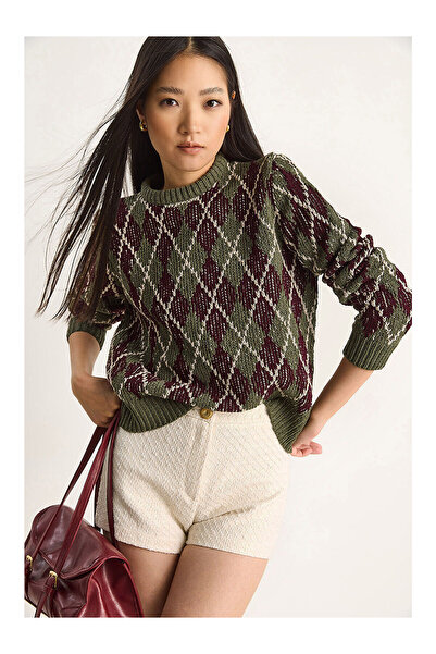 LC Waikiki Nevavm Women's Baklava Pattern Sweater with a Difference