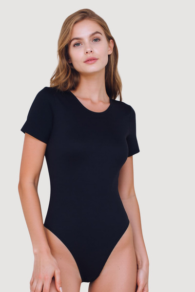 Pearlune Women's Short Sleeve Crew Neck Cotton Basic Body Undershirt with Hook at the Bottom