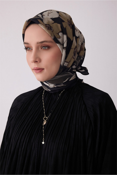 Belli Çiçek Desen Fresh Modal Eşarp
