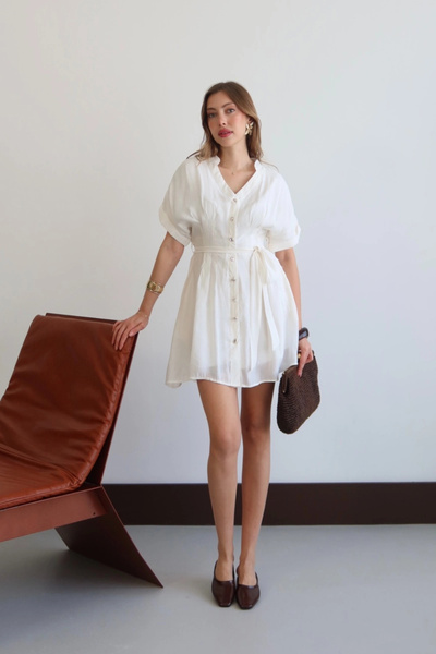 Lusin Women's White Belt Detailed Stylish Buttoned Premium Quality Lined Summ...