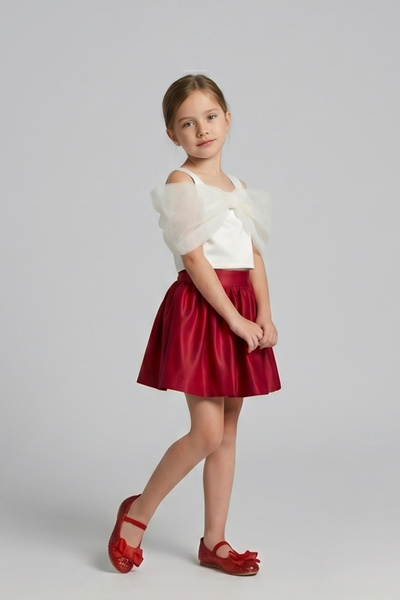 Le Mabelle Set din două piese pentru fete cu crop top cu fundă roșie și fustă...