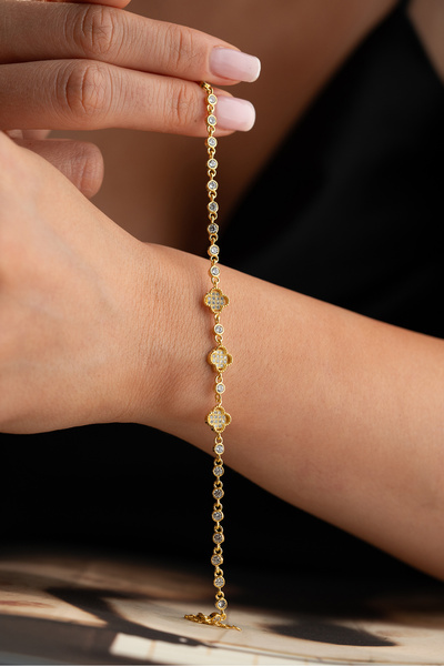 Silvano Jewelry 925 Ayar Gümüş Zirkon Taşlı Yonca Bileklik