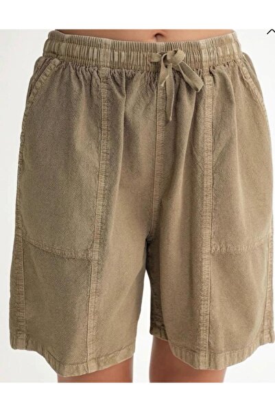 Butik Una Fiaba,Batik Mink Women's Casual Shorts with Elastic Waist